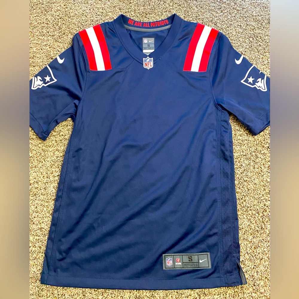 NFL Patriots, men’s small, NWOT, officially licenced